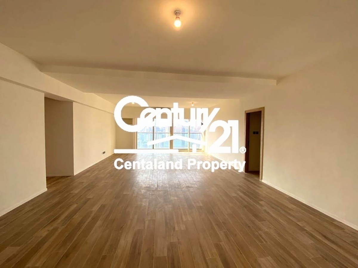 St. Joan Court - Trung Bán Sơn