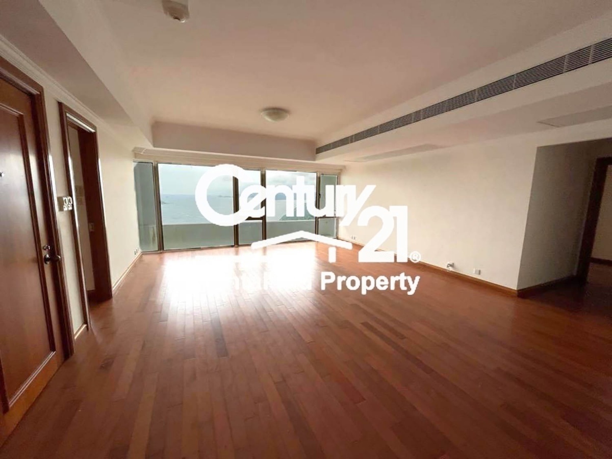 The Repulse Bay - Thiển Thủy Loan