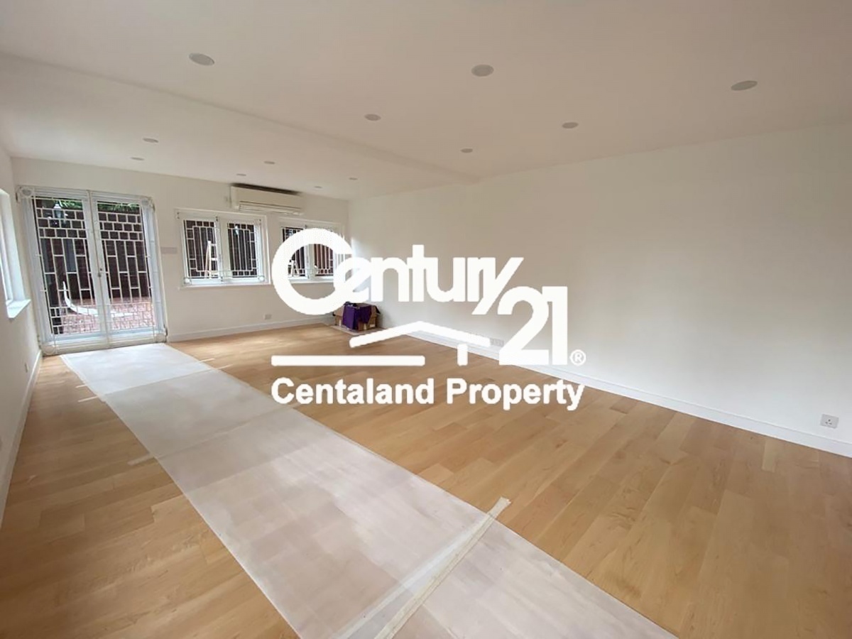 Gladdon - Trung Bán Sơn